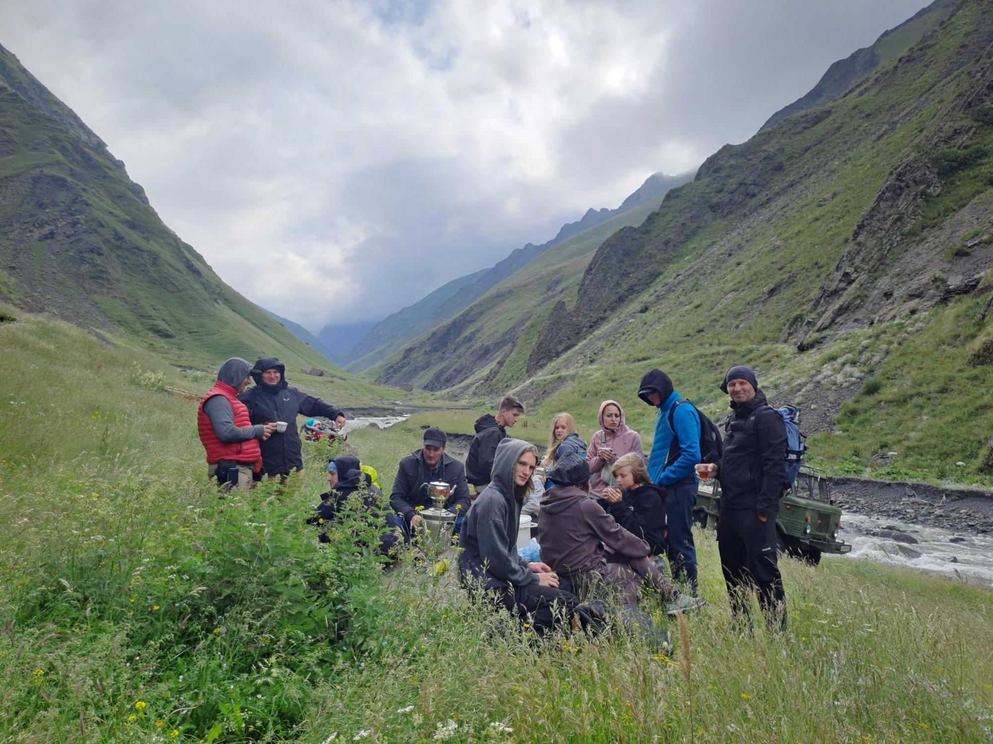 Khinalig Izzet's Riverside Xinaliq